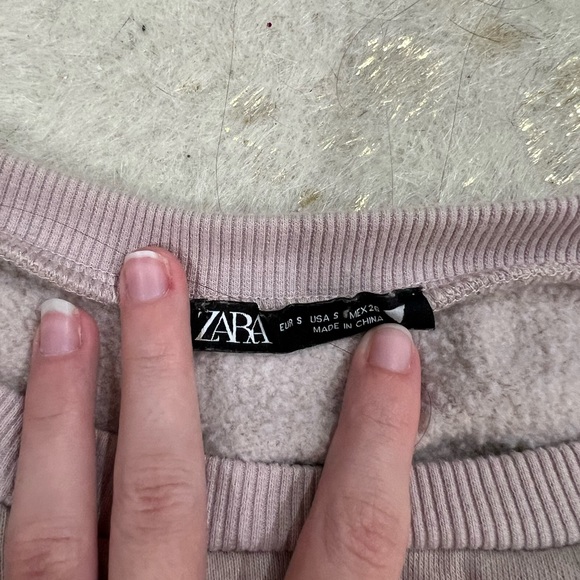 Zara beige cropped synched pullover sweatshirt - Picture 2 of 4